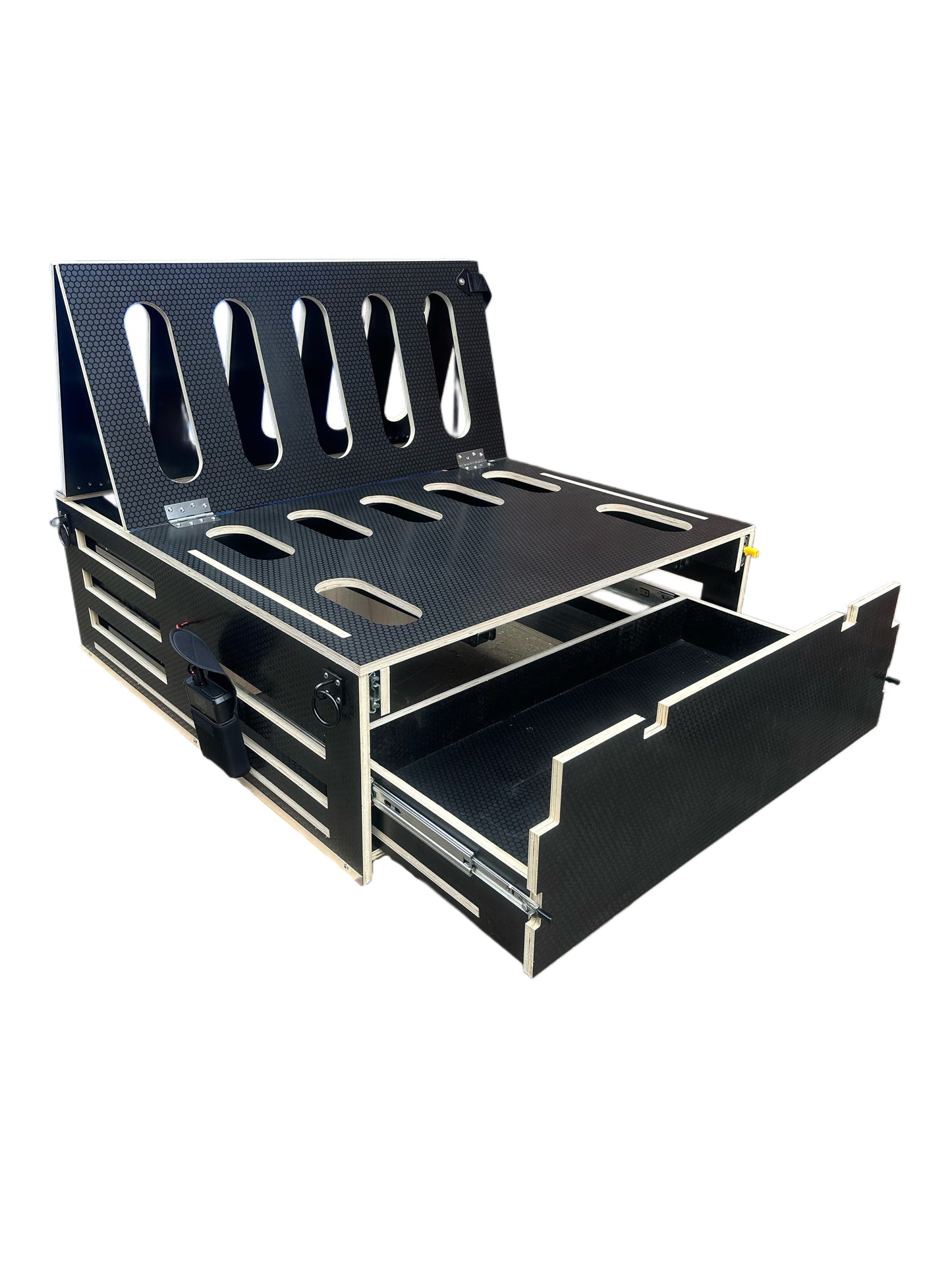 ‘DISCOVERY V1’ Removable Camping Pod
